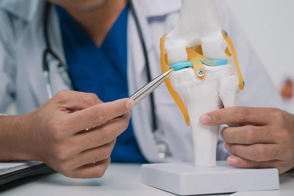 Orthopedic doctor Bhandara